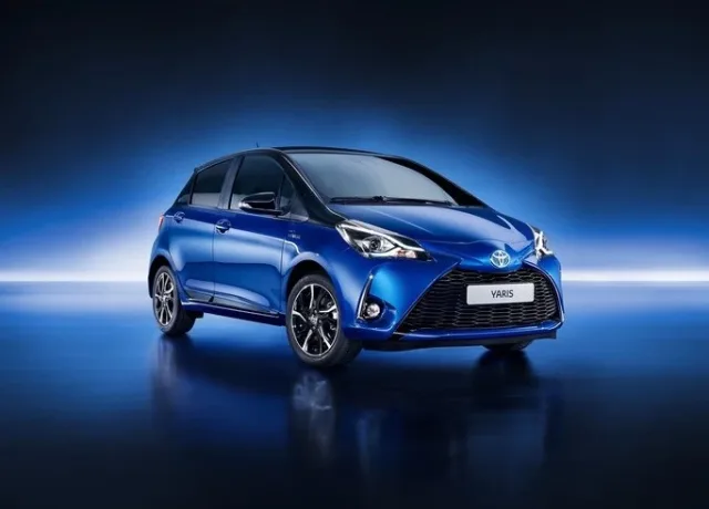 Toyota Yaris 2017 hatchback
