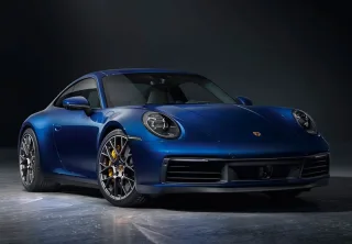 911