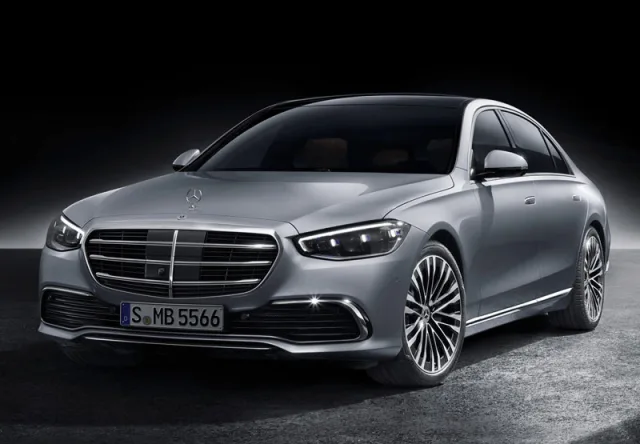 Mercedes-Benz S-Class W223 sedan