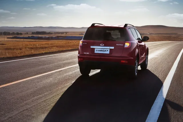 Geely Emgrand X7 кросовер — 15