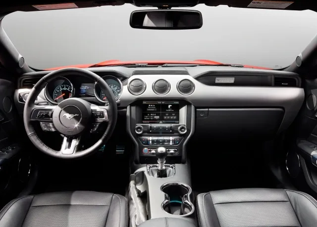 Ford Mustang (Форд Мустанг) купе — 3