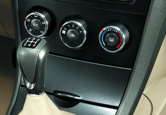 BYD F3 1.5 MT GL — 12