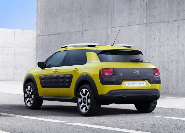 Citroen C4 Cactus 2014 кросовер — 7