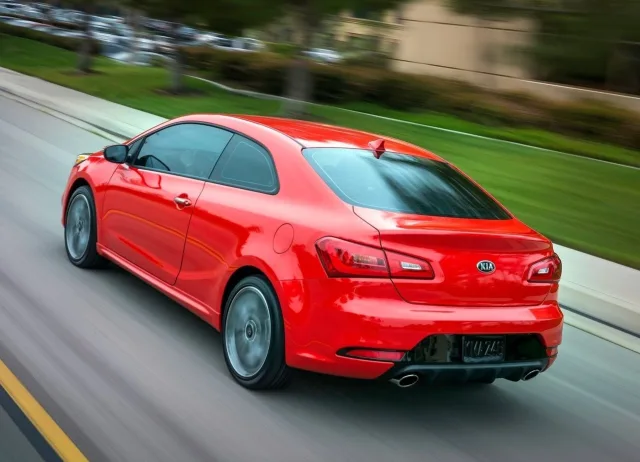 KIA Cerato Koup 2014 coupe — 2