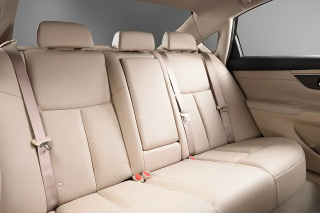 Nissan Teana 2.5 AT Premium+ — 6