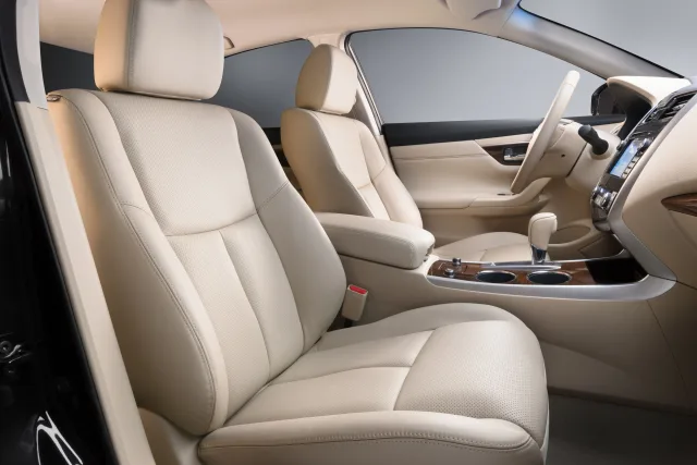 Nissan Teana 2.5 AT Premium+ — 8