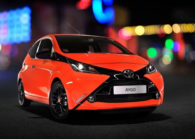 Toyota Aygo хетчбек — 7