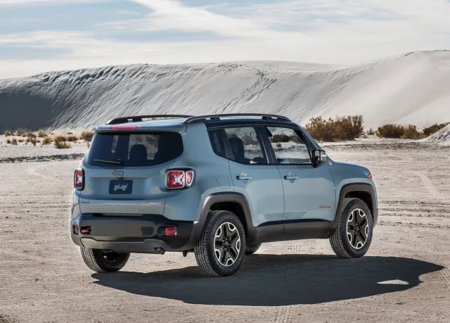 Jeep Renegade (Джип Ренегад) кроссовер — 11