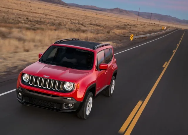Jeep Renegade (Джип Ренегад) кроссовер — 14