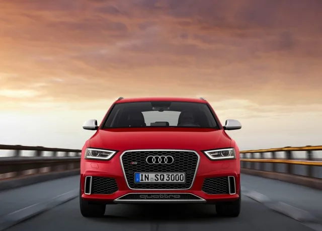 Audi Q3 RS кросовер — 10