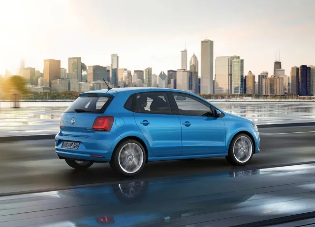 Volkswagen Polo 2014 3-дверний хетчбек — 5