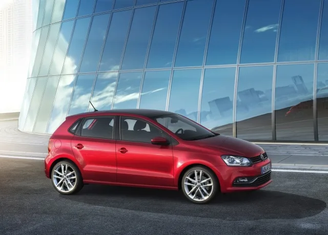 Volkswagen Polo 2014 3-дверний хетчбек — 10