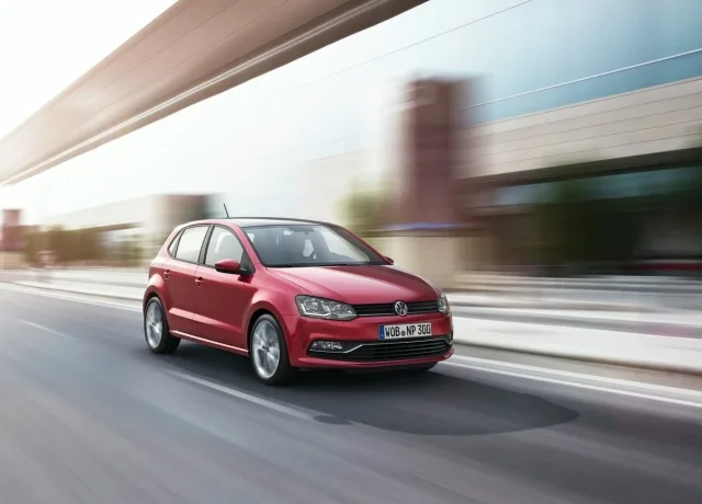 Volkswagen Polo 2014 3-дверний хетчбек — 11
