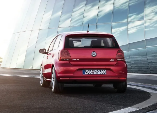 Volkswagen Polo 2014 3-дверний хетчбек — 12