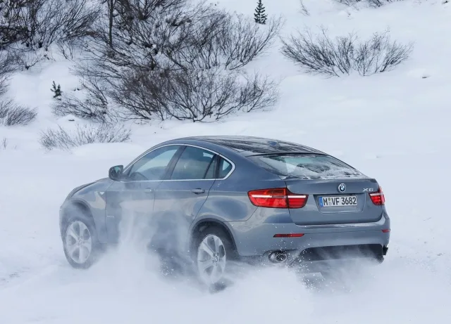 BMW X6 xDrive35 AT — 6