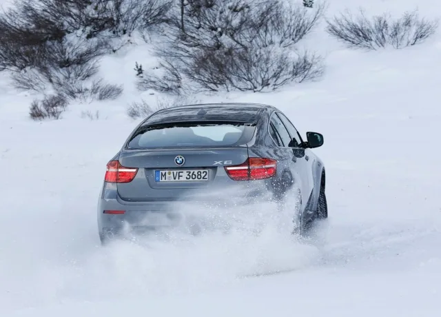 BMW X6 xDrive35 AT — 7