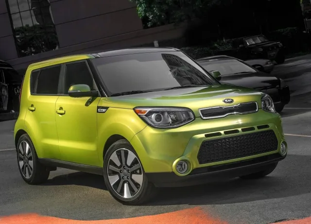 KIA Soul 2013 microvan — 9