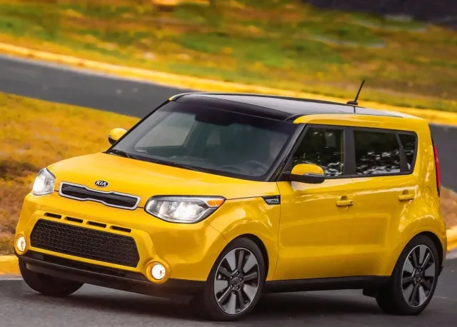 KIA Soul 2013 microvan — 13