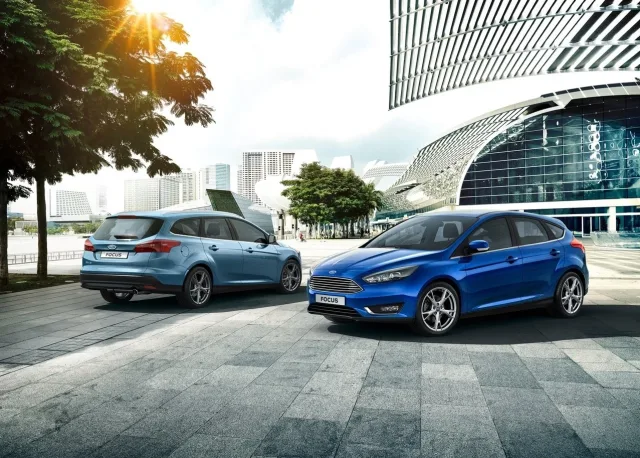 Ford Focus 2015 hatchback — 8