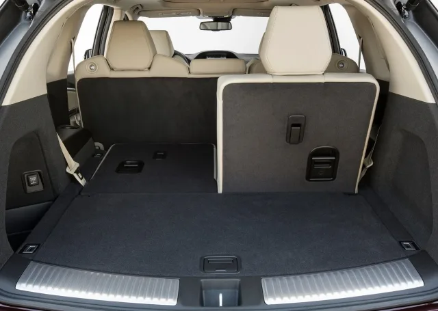Acura MDX crossover — 18