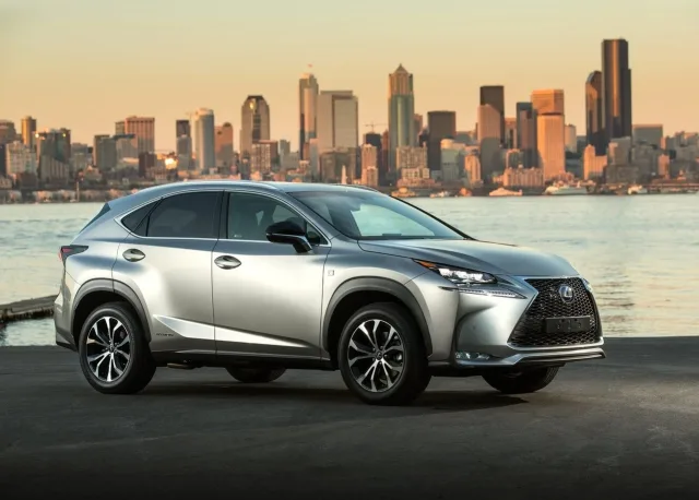 Lexus NX 200t 2.0 AT Executive — 8