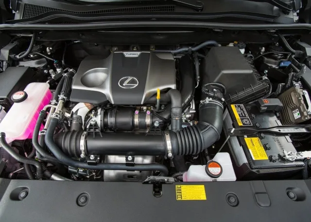 Lexus NX 200t 2.0 AT Executive — 15
