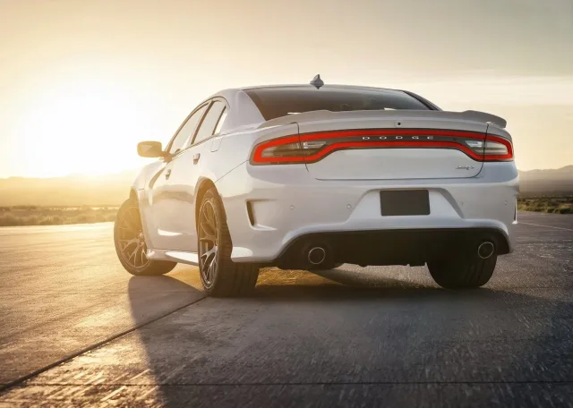 Dodge Charger SRT Hellcat (Додж Чарджер СРТ Хелкет) седан — 13