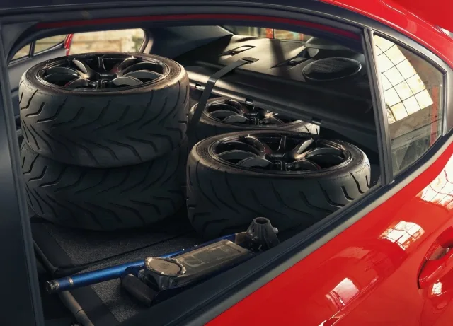 Subaru WRX седан — 4