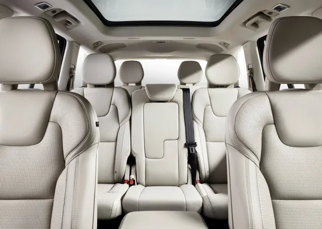 Volvo XC90 кросовер — 4