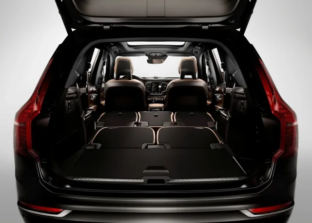 Volvo XC90 кросовер — 10