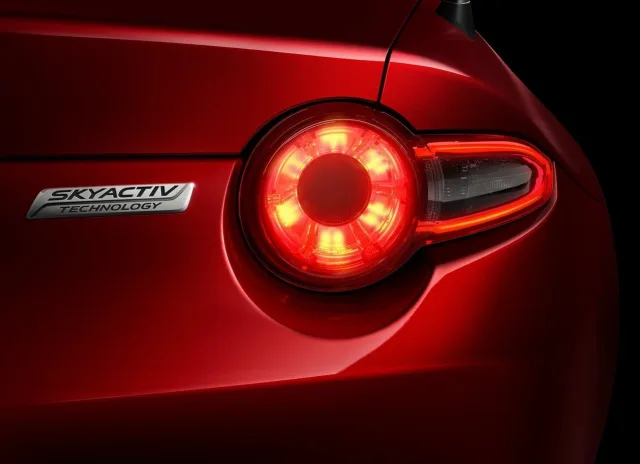 Mazda MX-5 (Мазда МИкс-5) кабриолет — 6