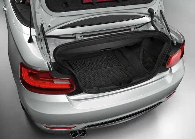 BMW 2 Series Cabriolet (БМВ 2 Серии Кабриолет) кабриолет — 6