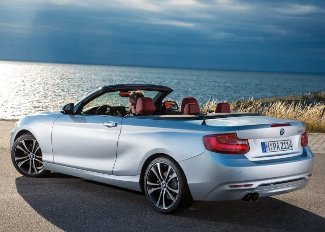 BMW 2 Series Cabriolet (БМВ 2 Серии Кабриолет) кабриолет — 9