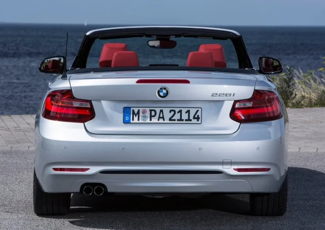 BMW 2 Series Cabriolet (БМВ 2 Серии Кабриолет) кабриолет — 10