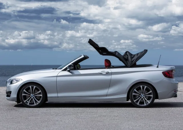 BMW 2 Series Cabriolet (БМВ 2 Серии Кабриолет) кабриолет — 12