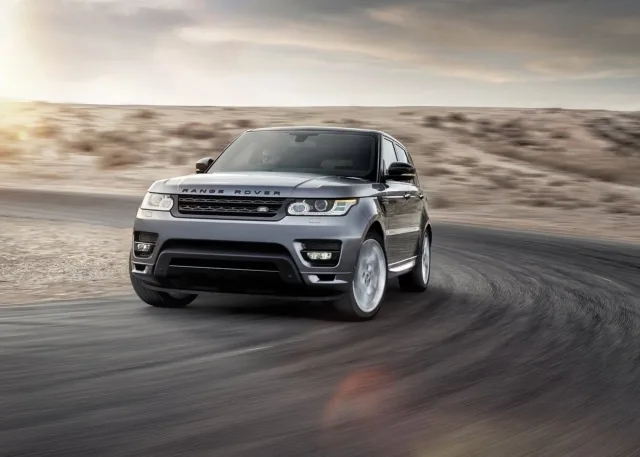 Land Rover Range Rover Sport 2013 позашляховик — 9