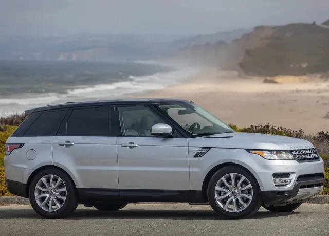 Land Rover Range Rover Sport 2013 позашляховик — 14
