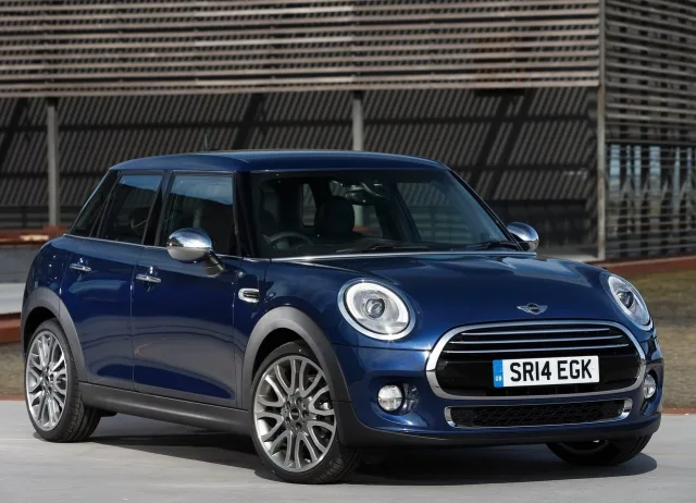 MINI 5 Door hatchback — 13