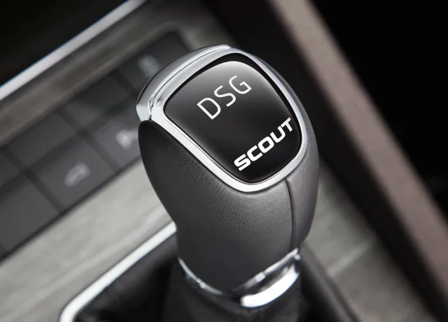 Skoda Octavia Scout 1.8 TSI AT — 4