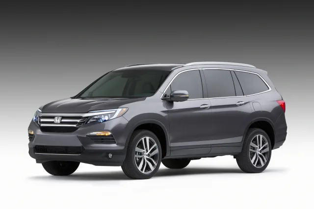 Honda Pilot crossover — 9