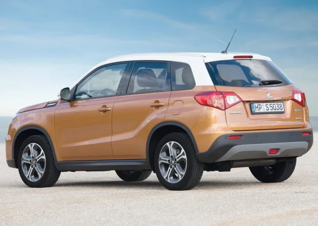 Suzuki Vitara 2015 (Сузуки Витара) кроссовер — 10