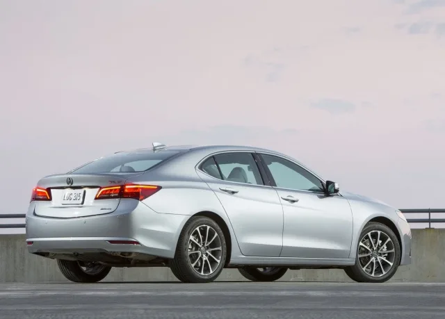 Acura TLX (Акура ТЛИкс) седан — 10