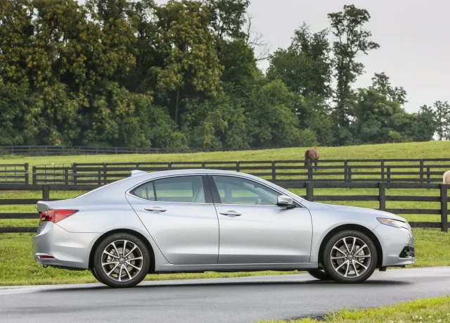 Acura TLX (Акура ТЛИкс) седан — 11