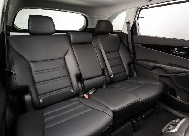 KIA Sorento 2.2D AT Luxury — 5