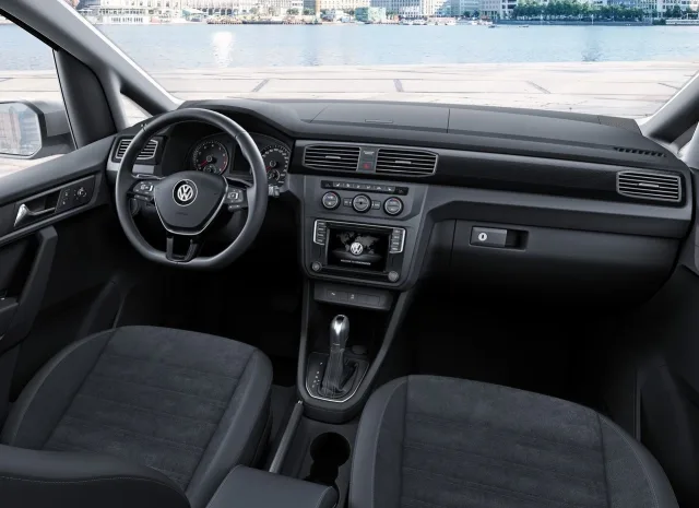 Volkswagen Caddy 2016 мікроавтобус — 2