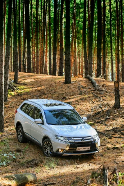 Mitsubishi Outlander 2.4 AT 4WD PHEV — 22
