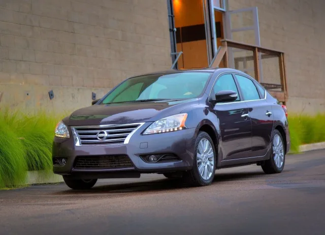 Nissan Sentra 1.6 MT Elegance — 7