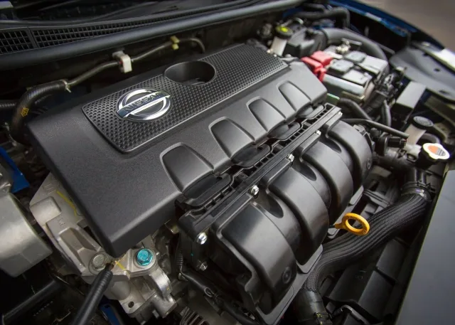Nissan Sentra 1.6 MT Elegance — 8