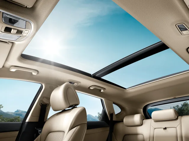Hyundai Tucson 2.0 6AT 4WD Low — 4