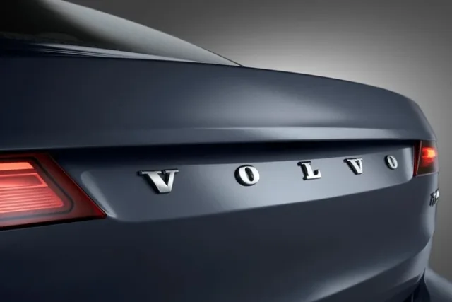 Volvo S90 (Вольво С90) седан — 12